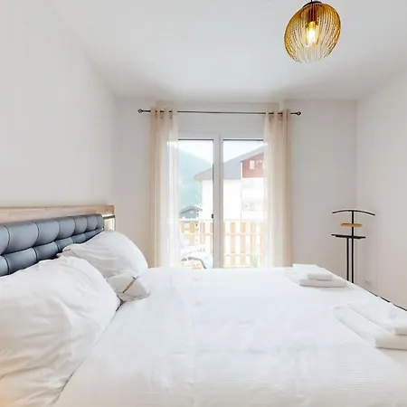 Apartment With Sauna And Mountain View