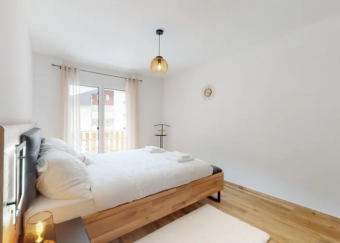 With Sauna And Mountain View Apartman